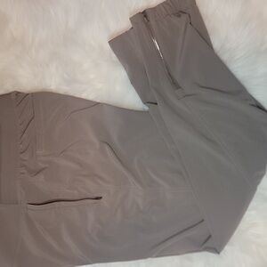 ATHLETA Women's Tan Joggers. Sz 4.